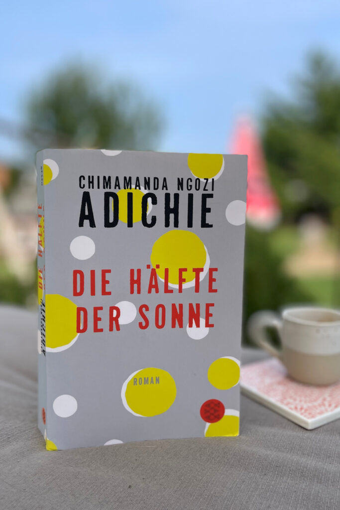 Buchcover Die Hälfte der Sonne